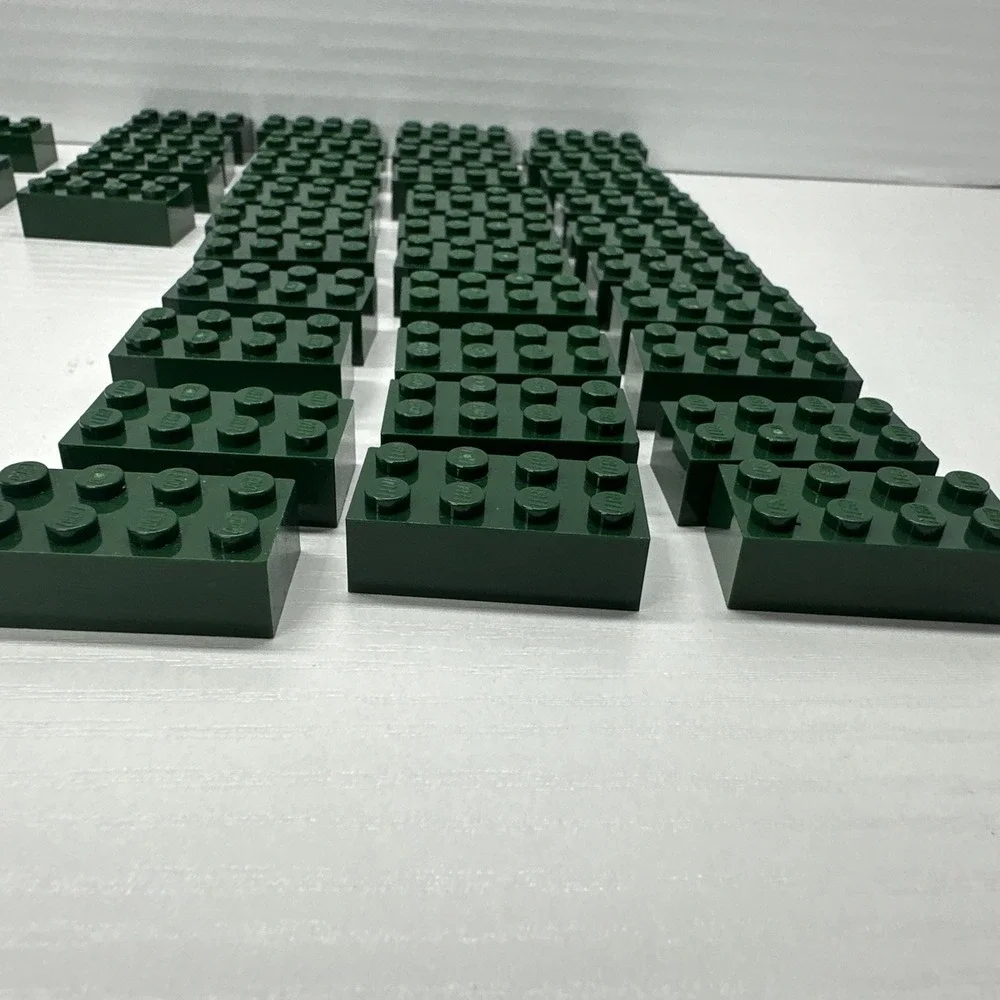 Lego Parts Pieces - Dark Green Brick Lot Of 41 - 2x2, 2x4 &‎ 2x6